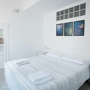 https://martinei.hotelitalianriviera.com